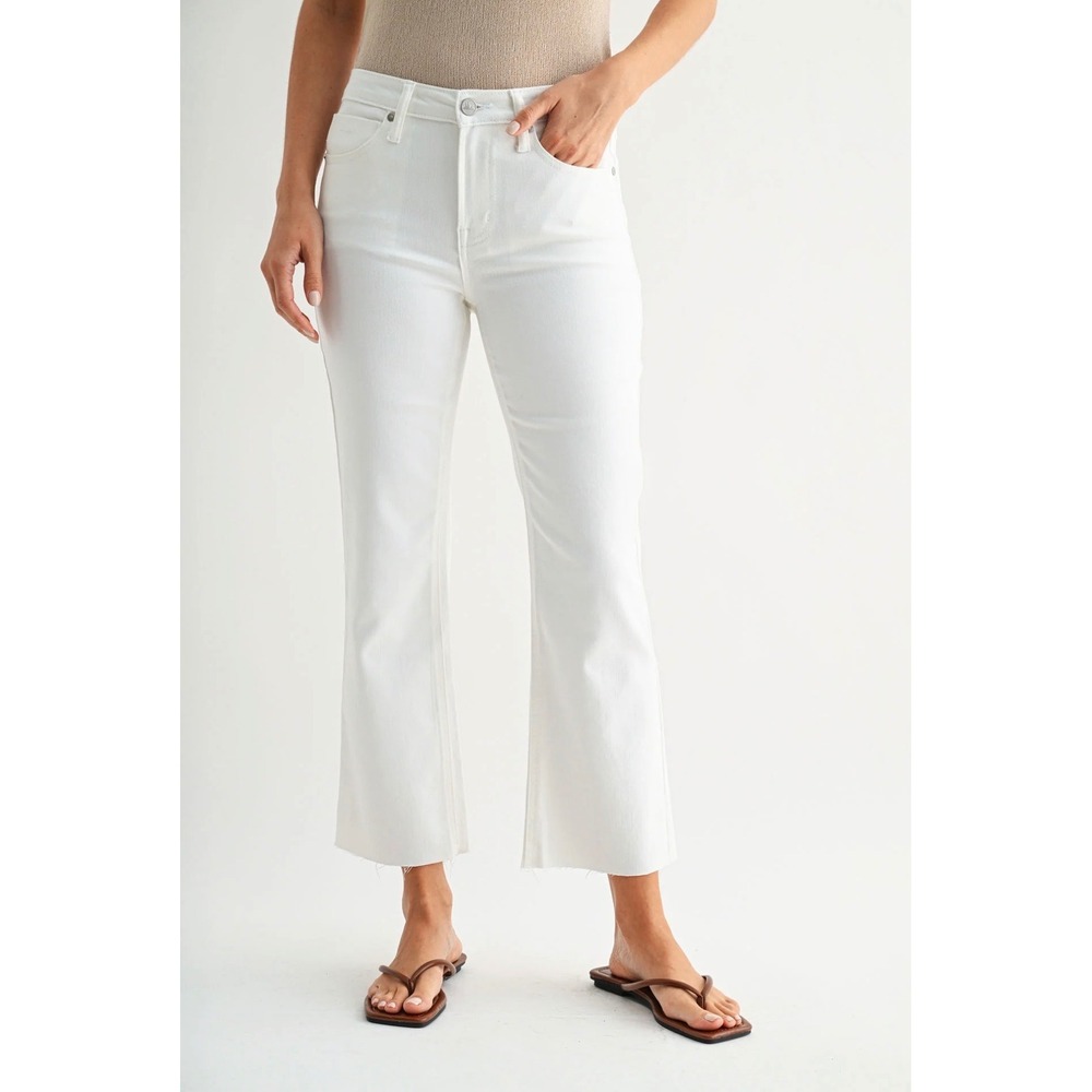 City Blues Women's Cropped Flare Jeans Ivory Raw Hem Size 6 Coastal Minimalist